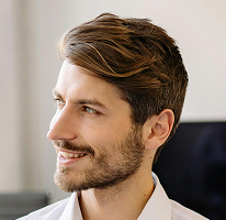 Retrato de Michael Brennan, CTO y líder tecnológico en una empresa fintech cripto